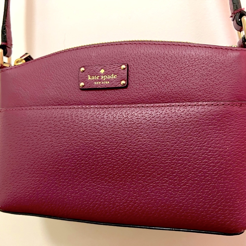 Kate Spade Cranberry Shoulder Strap Crossbody purse in excellent condition
